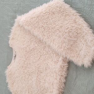 Arizona Jean Company Fluffy Faux Fur Cream Pull Over Sweater/Size XL